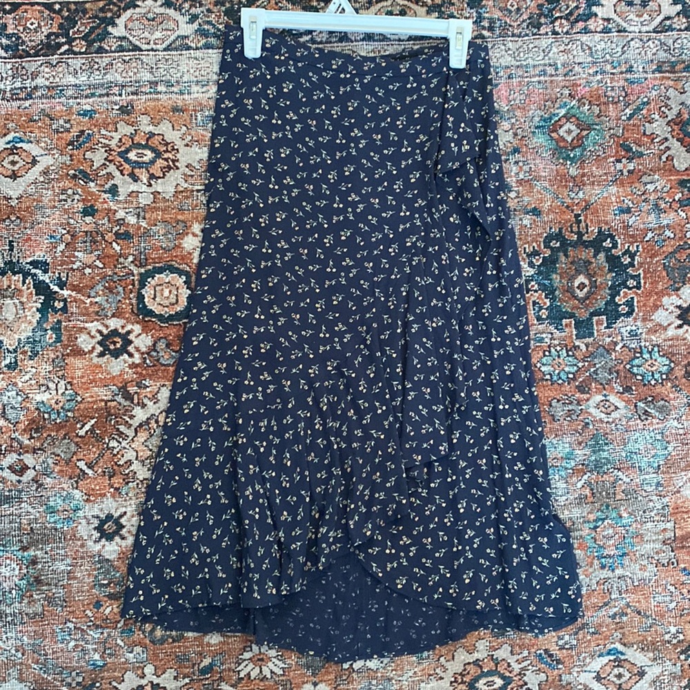 Madewell Ruffle-Wrap Midi Skirt in Upton Wash - Size 4